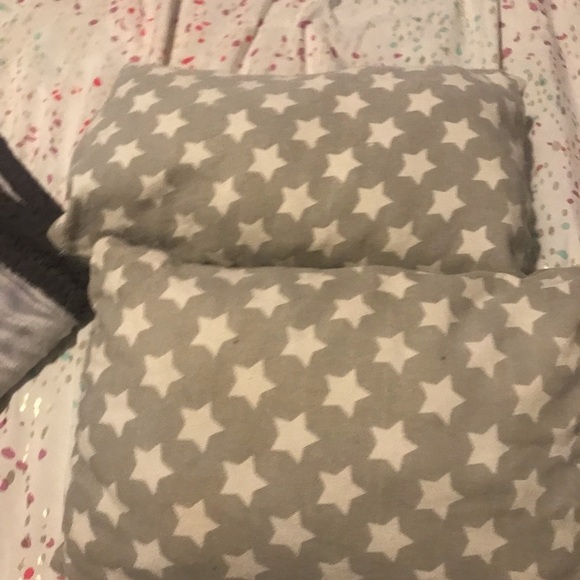 Other - Elegant Gray Star Pillow Set​